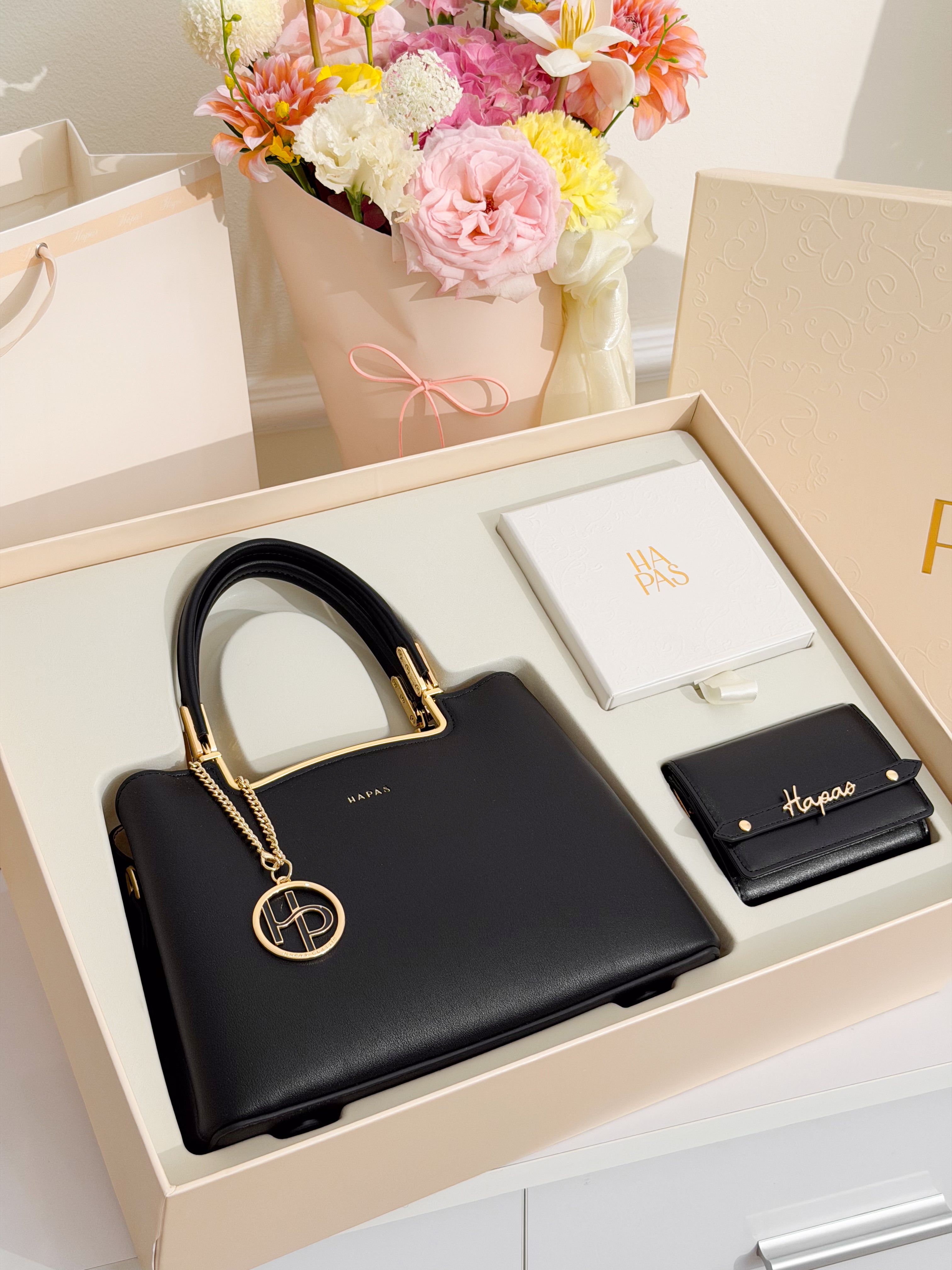 HAPAS Grace Gift Set กระเป๋า Tag G