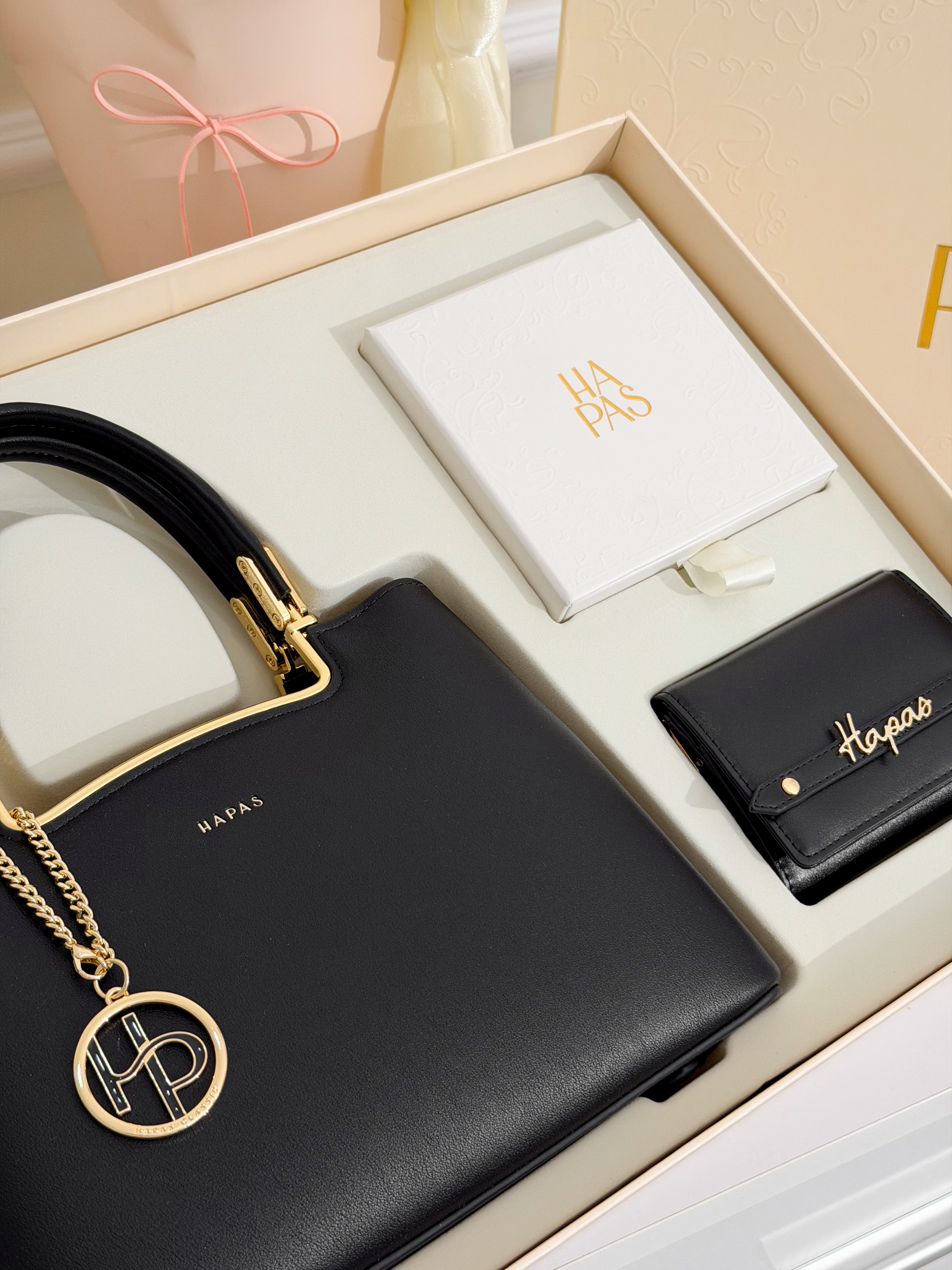HAPAS Grace Gift Set กระเป๋า Tag G