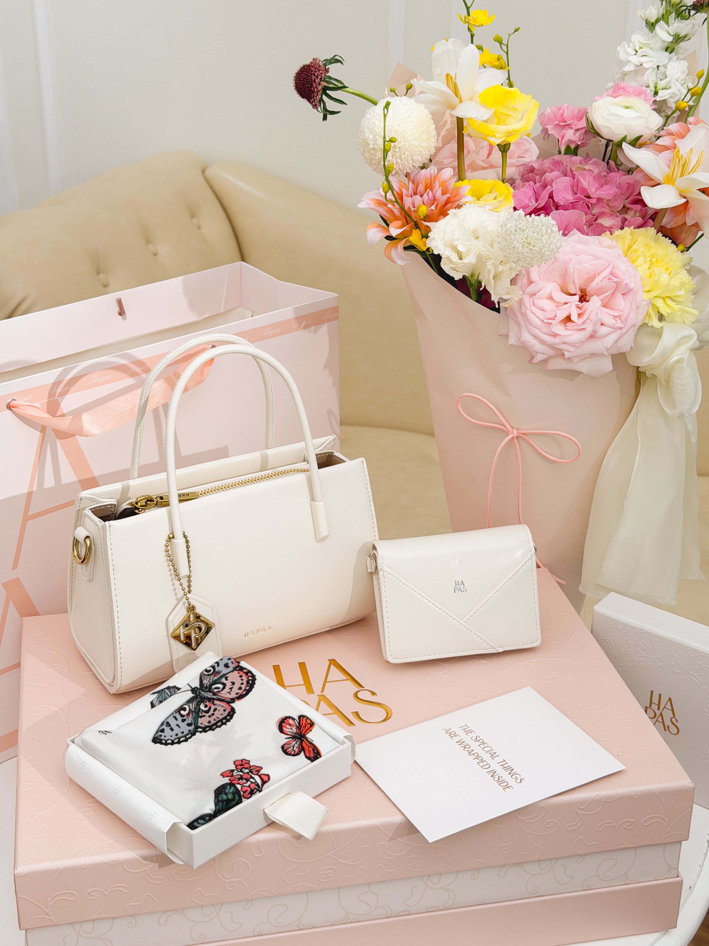HAPAS Grace Gift Set กระเป๋า Tag G